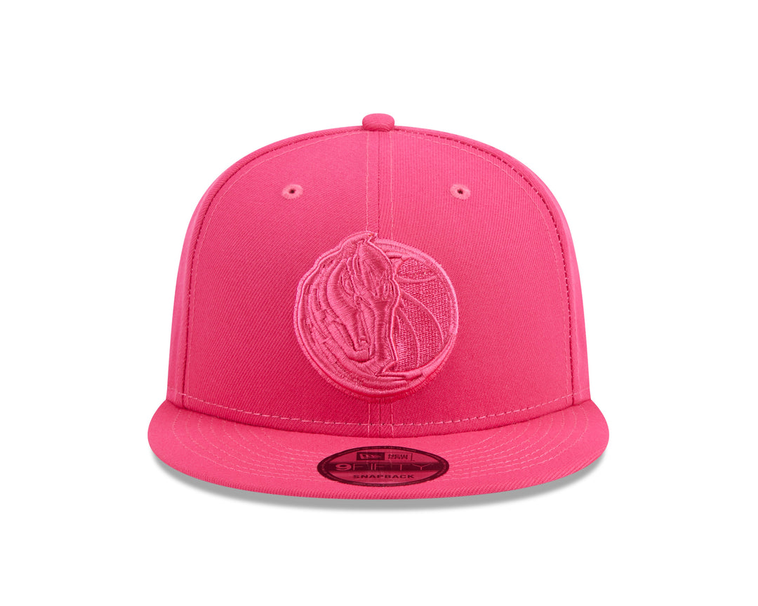 DALLAS MAVERICKS NEW ERA YOUTH HOT PINK HORSEHEAD ADJUSTABLE CAP
