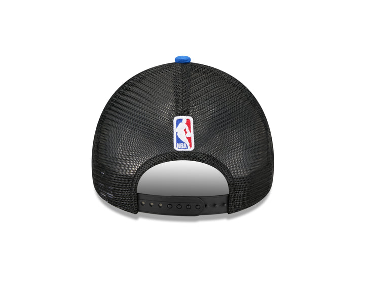 DALLAS MAVERICKS NEW ERA 2025-26 CITY EDITION DALLAS TRUCKER SNAPBACK CAP