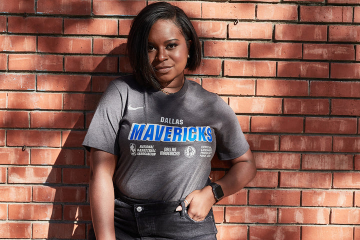 DALLAS MAVERICKS NIKE 2022 TRI BLEND SHORT SLEEVE TEE