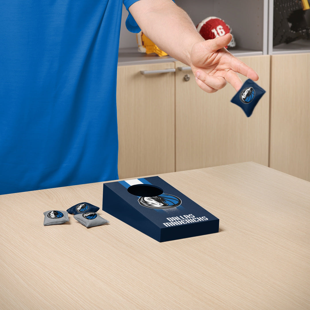 DALLAS MAVERICKS FOREVER COLLECTIBLES HORSEHEAD TABLETOP CORNHOLE GAME