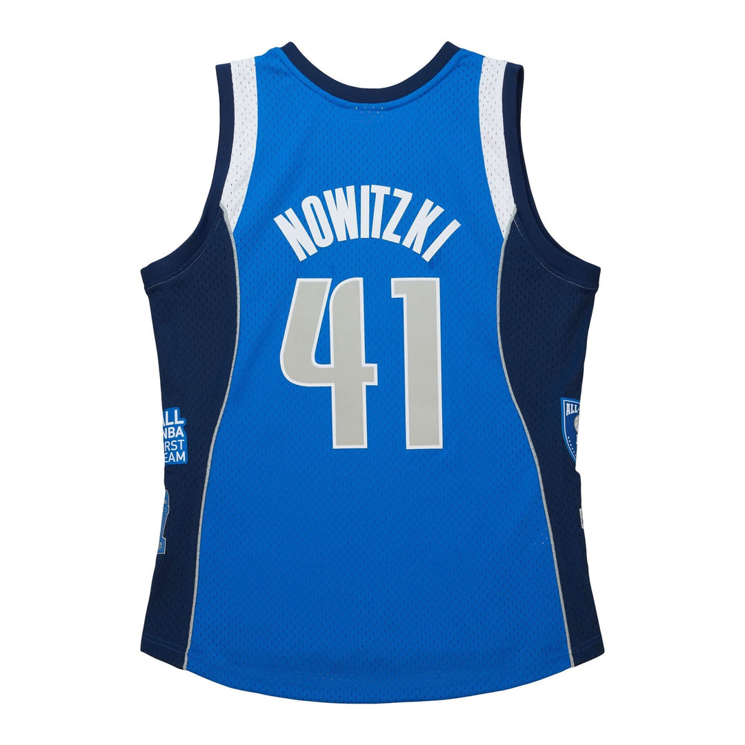 DALLAS MAVERICKS MITCHELL & NESS 2023 DIRK NOWITZKI HALL OF FAME SWINGMAN JERSEY