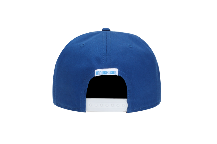DALLAS MAVERICKS DONČIĆ 77 ROYAL SNAPBACK CAP