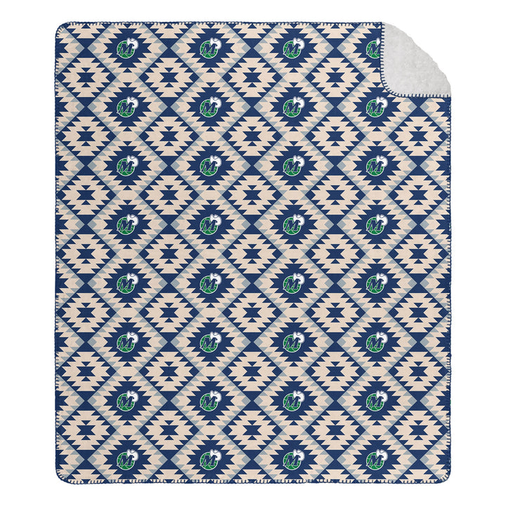 DALLAS MAVERICKS NORTHWEST SHERPA BLANKET