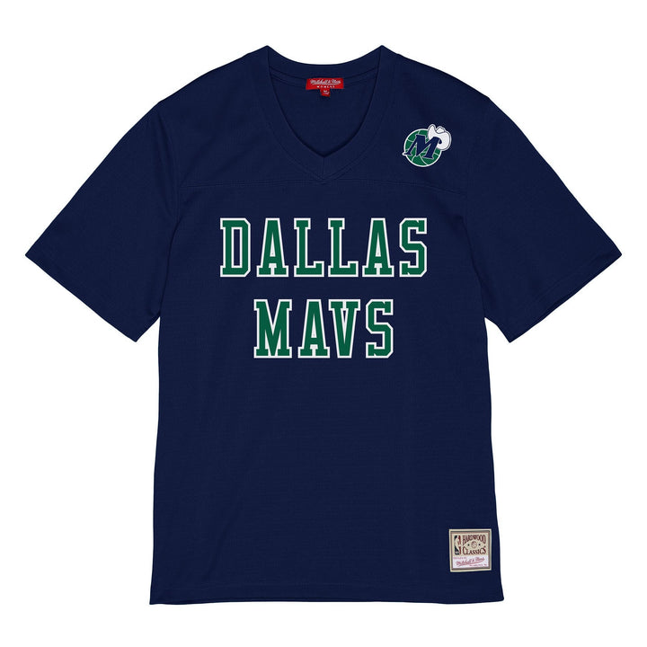 DALLAS MAVERICKS MITCHELL & NESS 2022 HARDWOOD CLASSIC WOMENS DIRK NOWITZKI NAME & NUMBER TEE