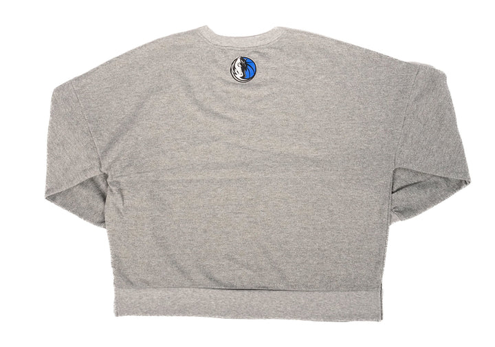 DALLAS MAVERICKS GIII 2023 WOMEN'S GREY MAVERICKS SWEATSHIRT