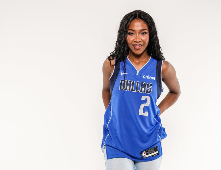 DALLAS MAVERICKS DERECK LIVELY II ICON SWINGMAN JERSEY