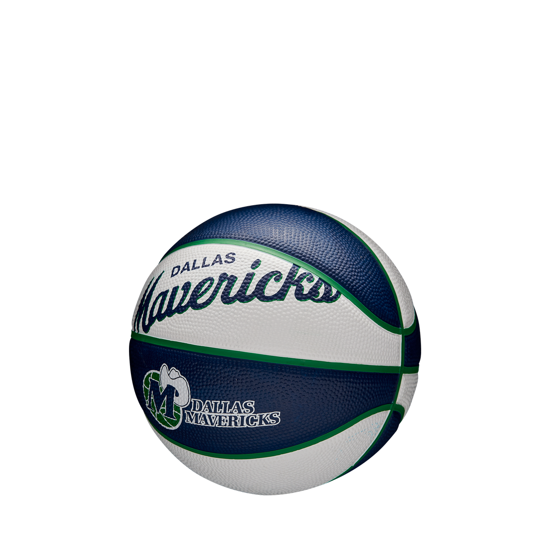 DALLAS MAVERICKS WILSON MINI HARDWOOD CLASSIC BASKETBALL