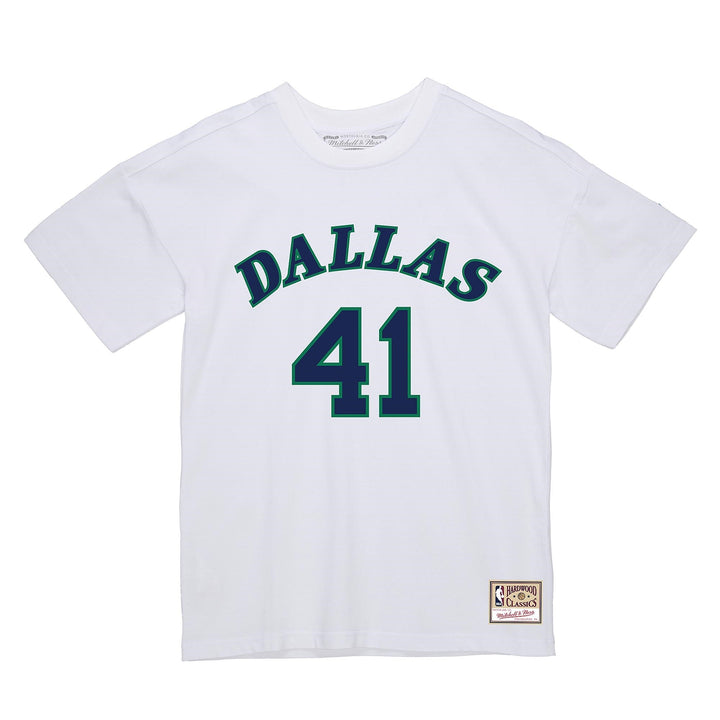 DALLAS MAVERICKS MITCHELL & NESS 2022 DIRK NOWITZKI TRADITIONAL WHITE NAME & NUMBER TEE