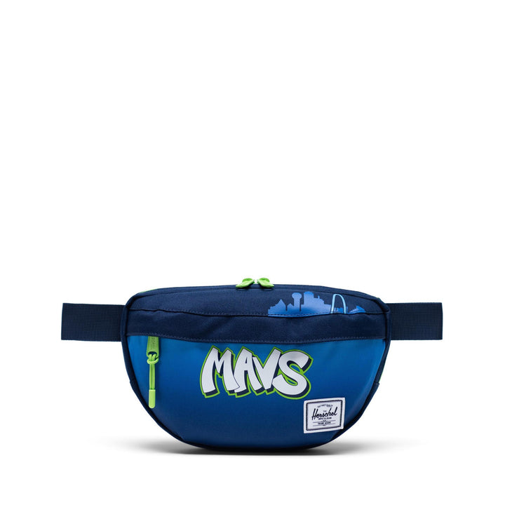 DALLAS MAVERICKS HERSCHEL SUPPLY CO. CITY EDITION 19-20 GRAFFITI BELTBAG