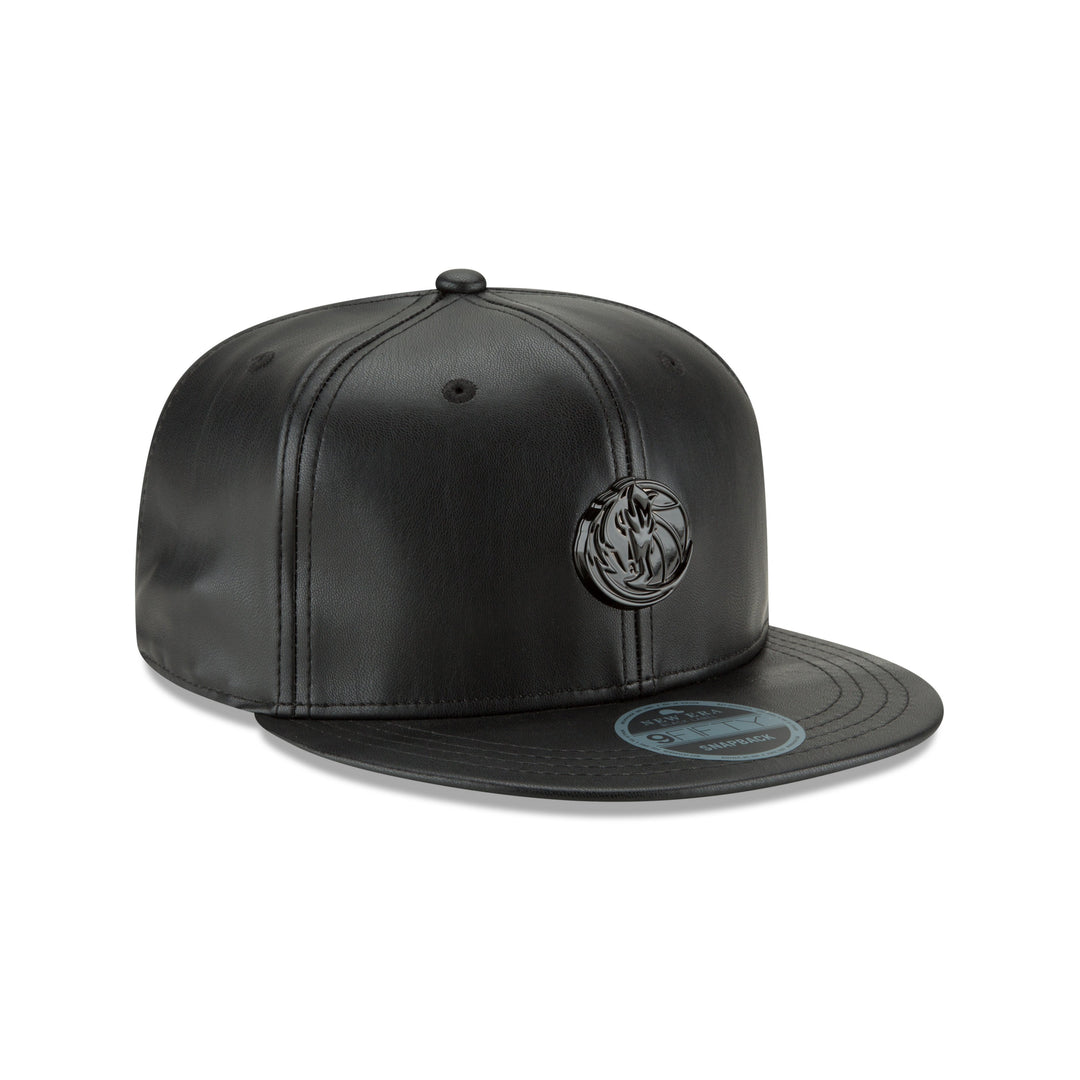 DALLAS MAVERICKS NEW ERA 9FIFTY GLOSSY METAL SNAPBACK CAP