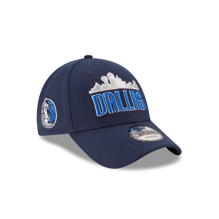 DALLAS MAVERICKS NEW ERA 9FORTY SKYLINE CAP CURVED BILL CAP