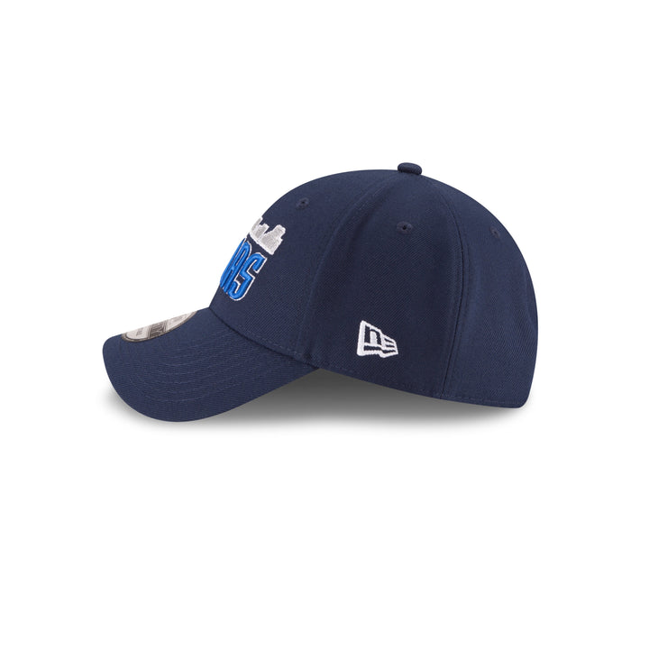DALLAS MAVERICKS NEW ERA 9FORTY SKYLINE CAP CURVED BILL CAP