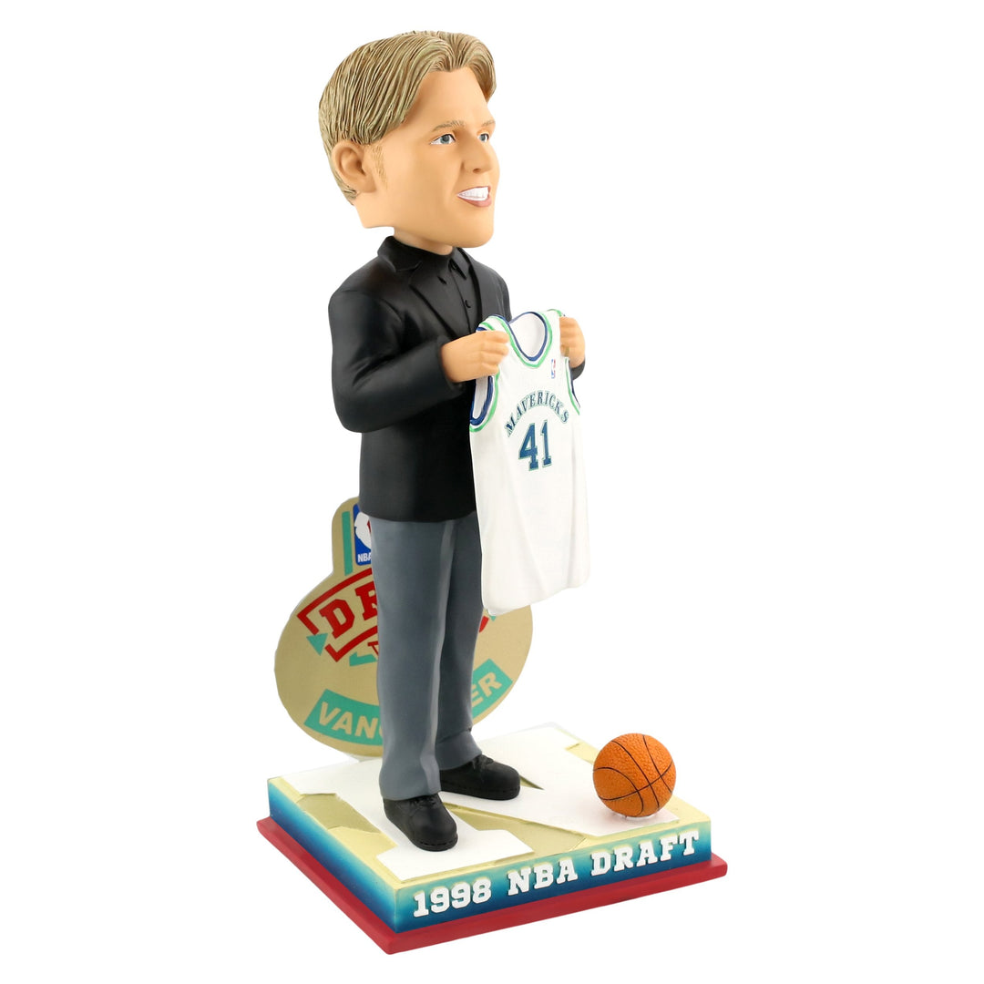 DALLAS MAVERICKS - N - DIRK NOWITZKI 1998 DRAFT BOBBLE . - mavstest