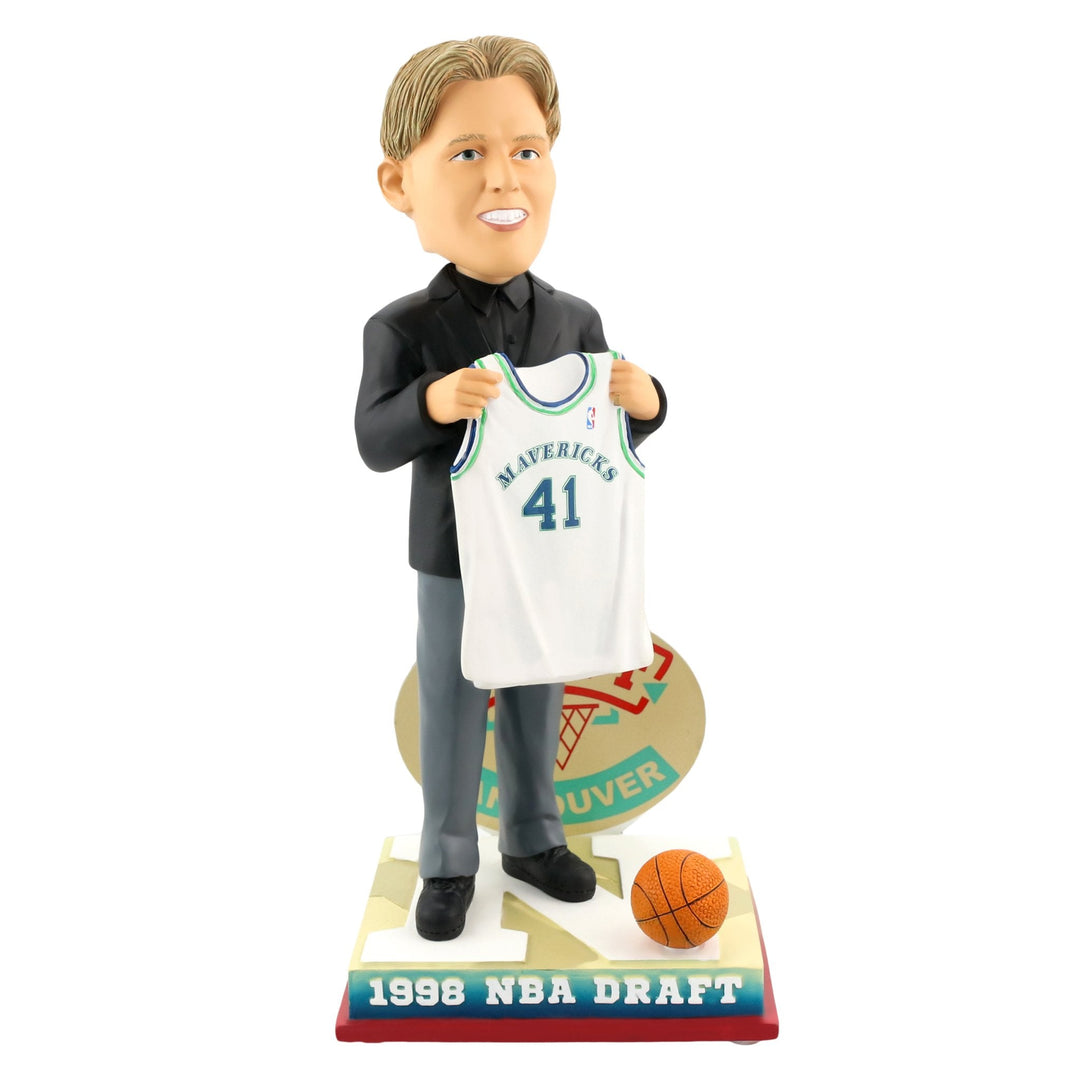 DALLAS MAVERICKS - N - DIRK NOWITZKI 1998 DRAFT BOBBLE . - mavstest